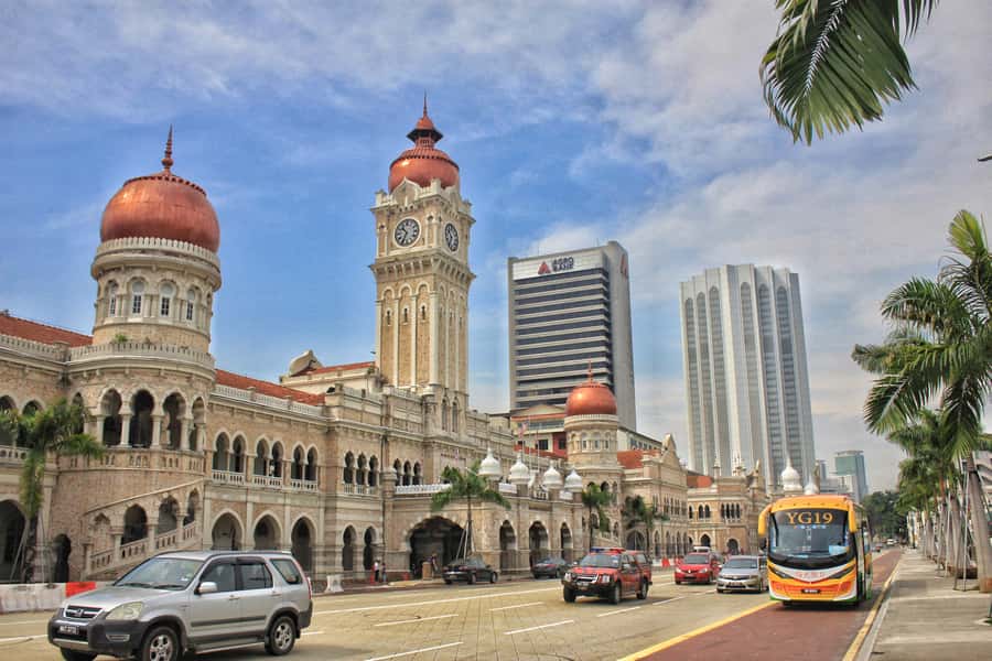 Kuala Lumpur: 4-Hour Tour & KL Towers Visit [Private] - Thean Hou Temple and Chinese Malaysian traditions