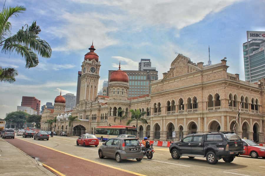 Kuala Lumpur: 4-Hour Tour & KL Towers Visit [Private] - The King’s Palace and Malaysia’s royal identity
