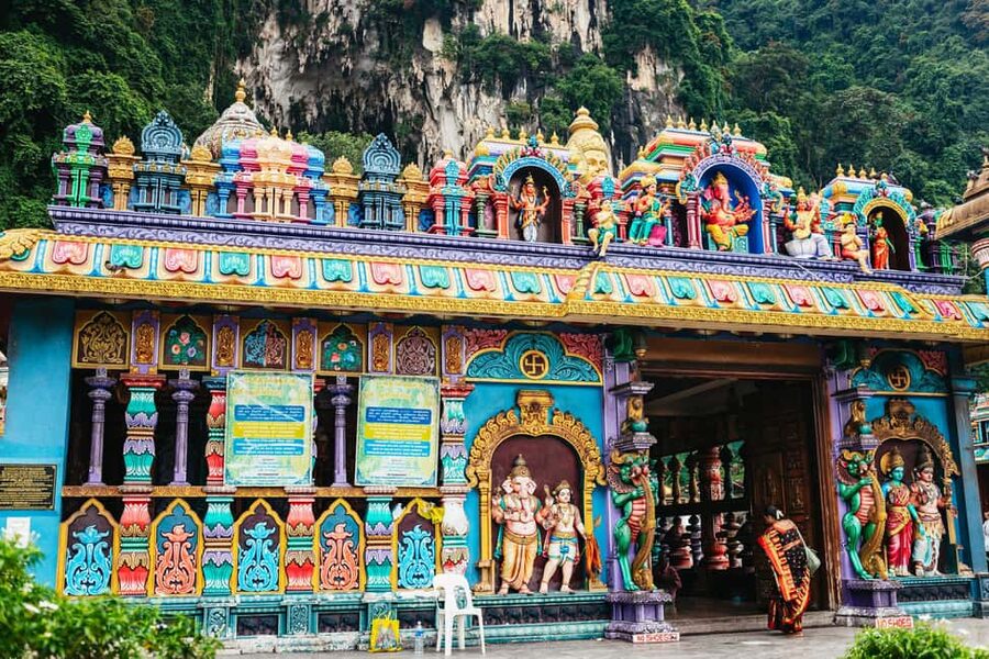 Kuala Lumpur: Batu Caves Half-Day Tour with Pick-Up Option - The ride from Kuala Lumpur to Gombak District