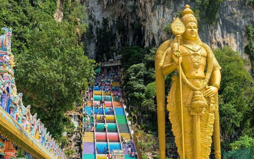 Kuala Lumpur: Batu Caves & Kuala Gandah Elephant Sanctuary - Batu Caves Begins With a 42.7-Meter Welcome