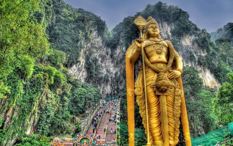 Kuala Lumpur : Batu Caves Private Tour - Why Batu Caves is worth the short ride