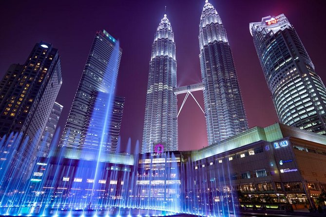 Kuala Lumpur by Night: Cultural Sights, City Lights & Local Vibes - Petronas Twin Towers: the essential photo stop