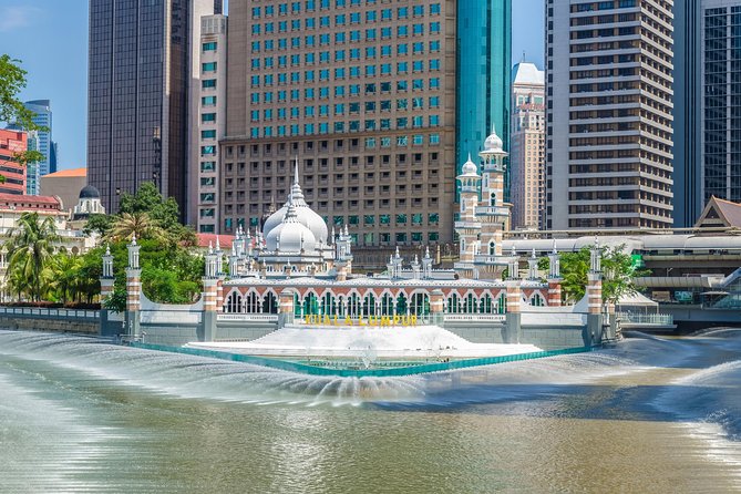 Kuala Lumpur Cruise Excursions from Port Klang - Thean Hou Temple adds another faith tradition