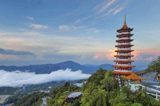 Kuala Lumpur Customizable Private Tour Including Driver - Petronas Twin Towers and the ticket question