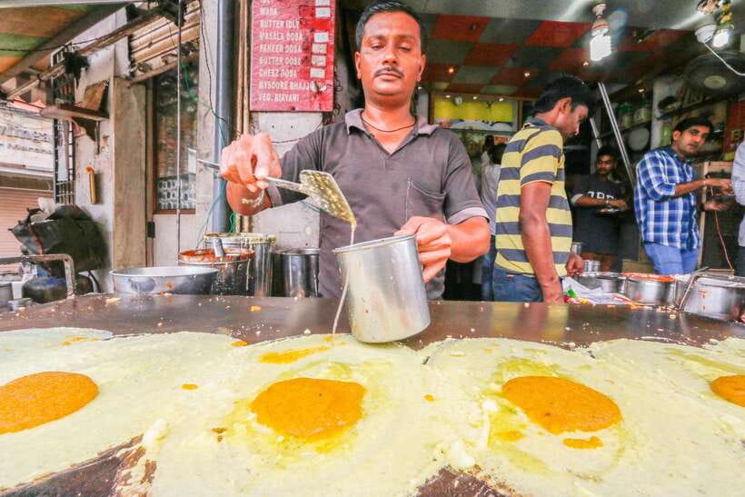 Kuala Lumpur: Evening Food Tour by Bike - Key points to know before you ride