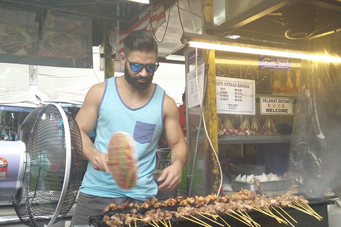 Kuala Lumpur Food Tour Through Chow Kit - Moving through three food stops and ten local tastes