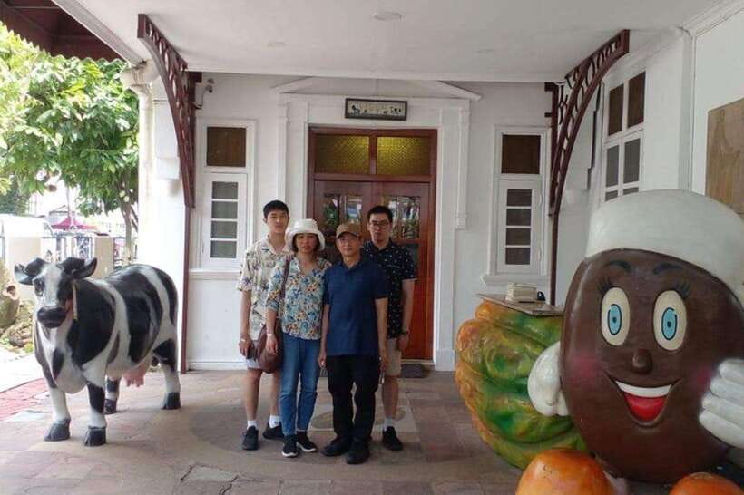 Kuala Lumpur: Full-Day Private City Highlights Tour - Comfort, cost, and what to pack