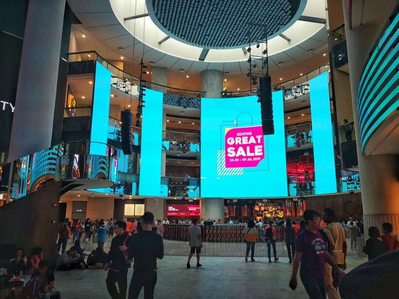 Kuala Lumpur: Genting Highlands & Batu Caves Day Trip - Who should book this experience?