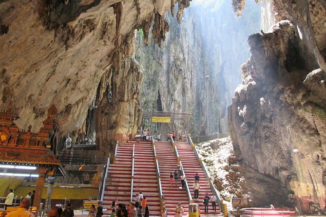 Kuala Lumpur Half Day Batu Caves And Cultural Group Tour - National Mosque and the Friday restriction