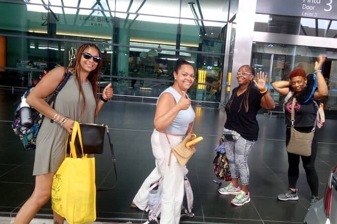 Kuala Lumpur International Airport Layover Tour - Meeting your driver at KLIA1 or KLIA2