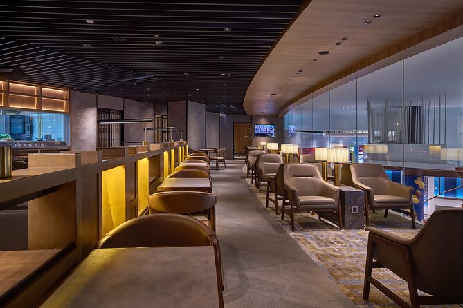 Kuala Lumpur International Airport Plaza Premium Lounge - Seating, work, and charging