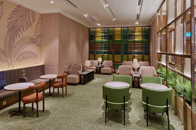 Kuala Lumpur International Airport Plaza Premium Lounge - The food is convenient, not a reason to splurge