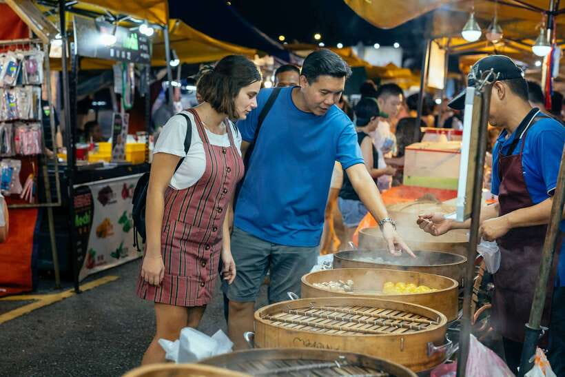 Kuala Lumpur: Local Street Food Night Tour - Why this Kuala Lumpur food walk works