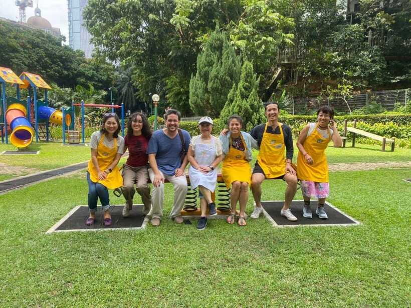 Kuala Lumpur: Malaysian Cooking Class with Market Tour - What the Five and a Half Hours Feel Like