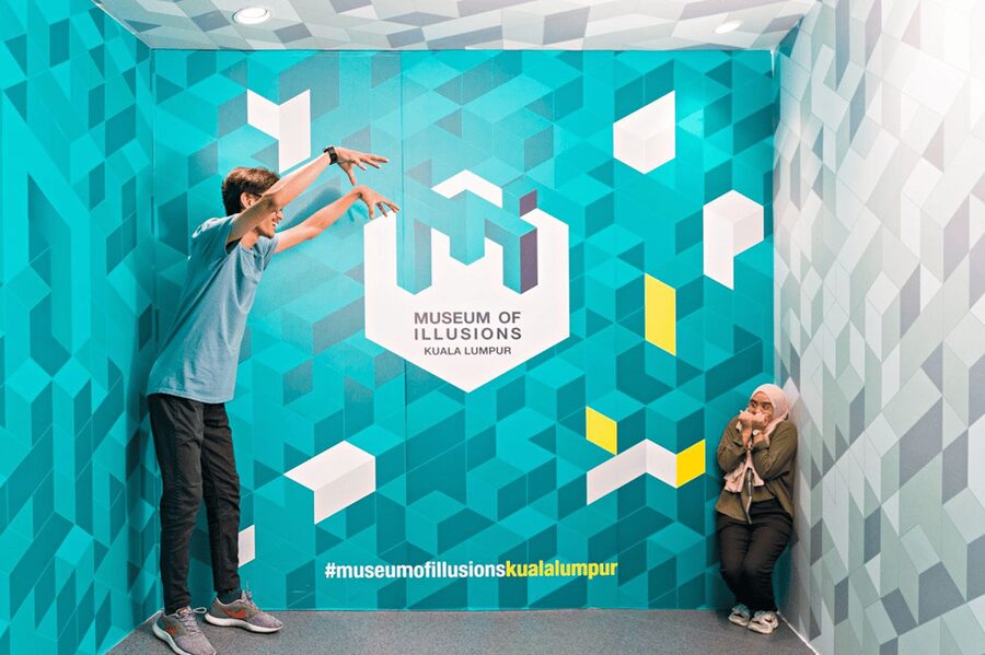 Kuala Lumpur: Museum Of Illusions Standard Admission Ticket - Start at the ticketing counter