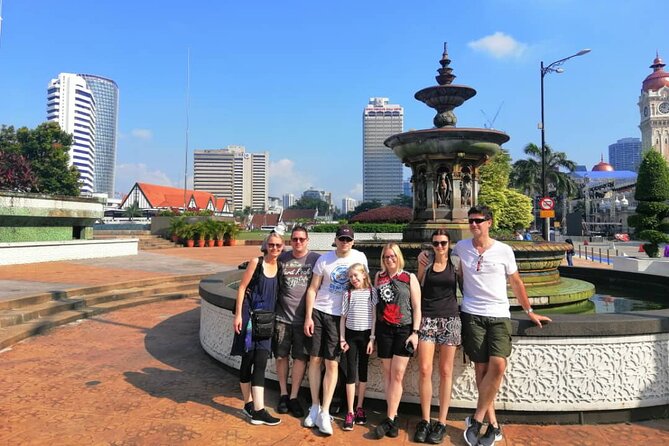 Kuala Lumpur Must-See Landmarks with Professional Tour Guide - National Monument and the final look at independence