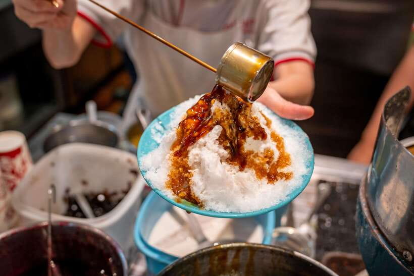 Kuala Lumpur: Nightlife Street Food Tour with 6 Tastings - Key points to know before booking