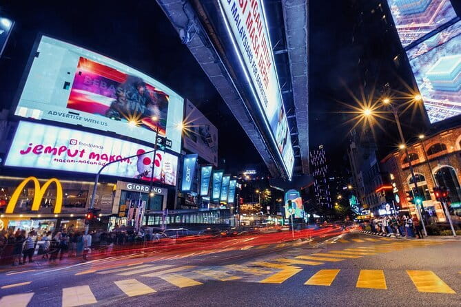 Kuala Lumpur: Nightlife Walking Tour with Local Guide - Key points to know before booking