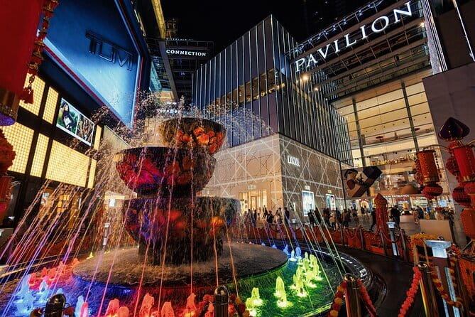 Kuala Lumpur: Nightlife Walking Tour with Local Guide - UR-MU and the route’s art stop