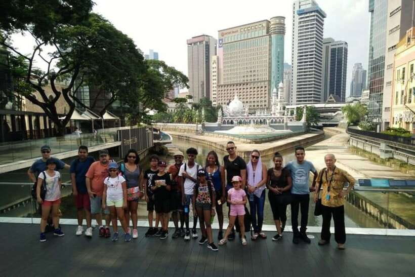 Kuala Lumpur: Private custom walking tour with a local guide - Should you book this Kuala Lumpur walking tour?