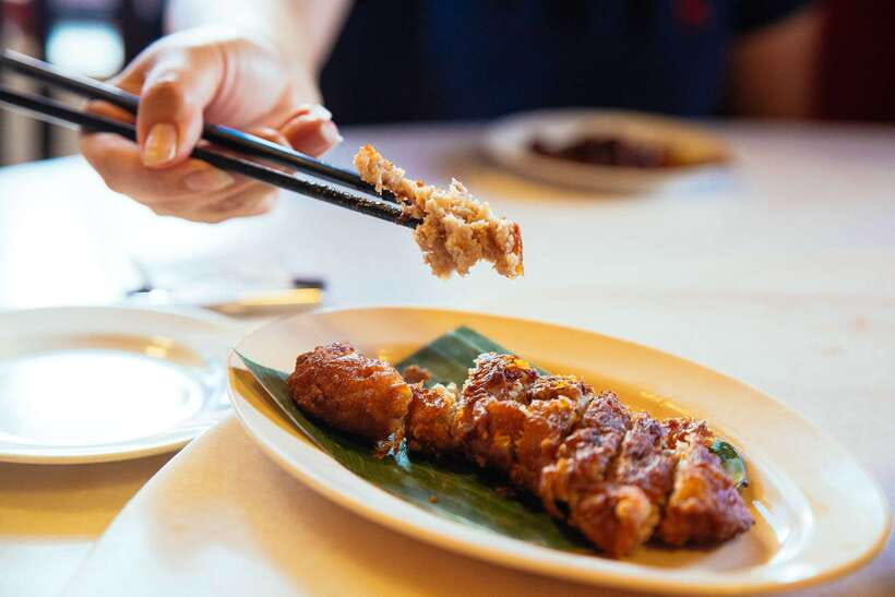 Kuala Lumpur: Private Food Tour – 10 Tastings with Locals - Key points at a glance