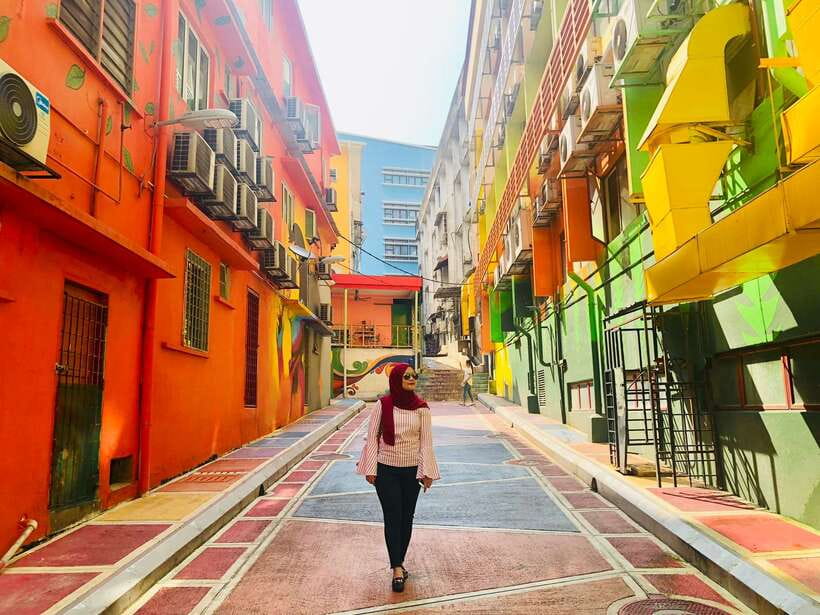 Kuala Lumpur: Private Highlights Instagram Tour - Kwai Chai Hong reveals Kuala Lumpur’s old alley character