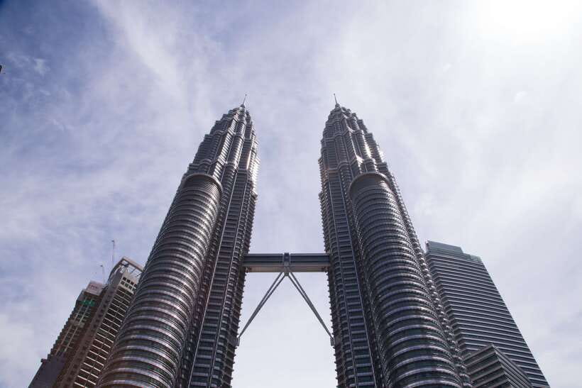 Kuala Lumpur, Putrajaya & Batu Caves Tour - Kuala Lumpur’s royal and religious landmarks