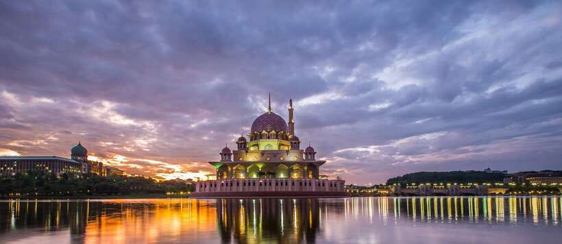 Kuala Lumpur: Putrajaya City Tour with Lake Cruise - What makes this half-day trip worth your time