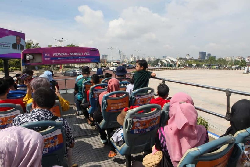 Kuala Lumpur: Ronda Hop-On Hop-Off City Sightseeing Bus Pass - Key points to know before you ride