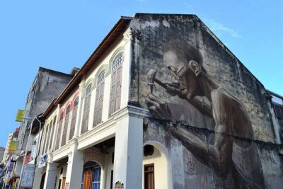 Kuala Lumpur’s Nightlife Secrets and Street Food