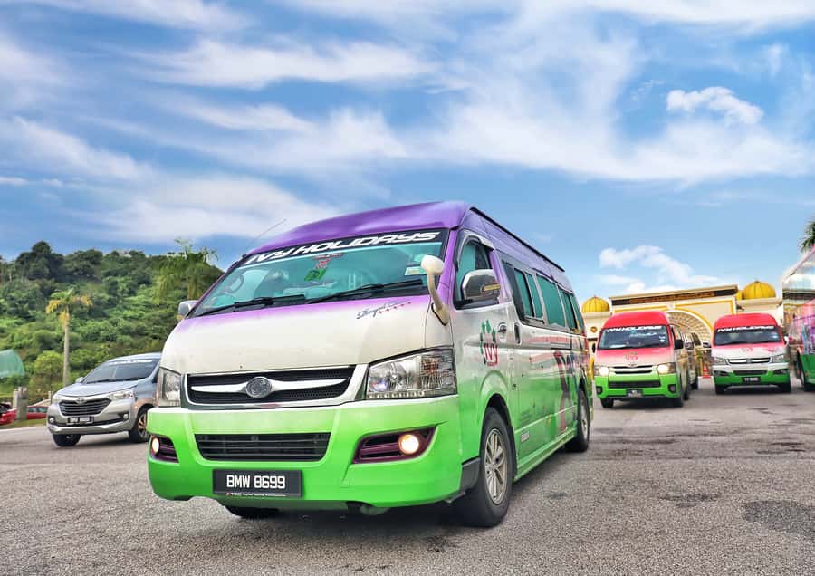 Kuala Lumpur: Sightseeing by Private Vehicle with Driver - Comfort, vehicle condition, and family use