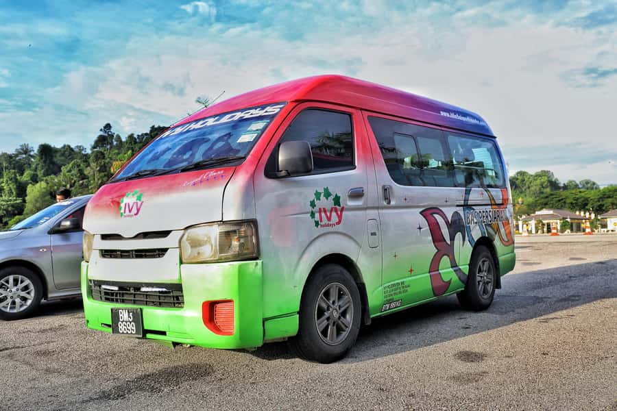 Kuala Lumpur: Sightseeing by Private Vehicle with Driver - Genting Highlands and the cost of going farther