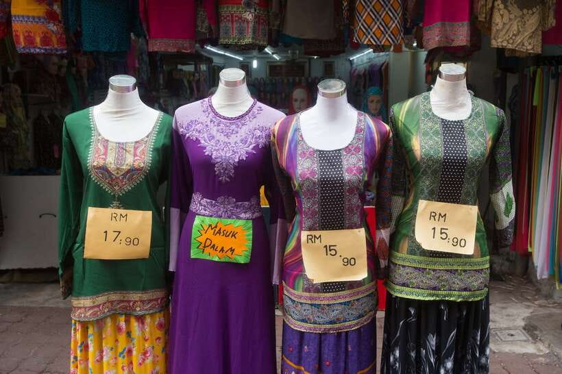 Kuala Lumpur: Street Market Exploration & Shopping Tour - Central Market and the 1937 Art Deco building