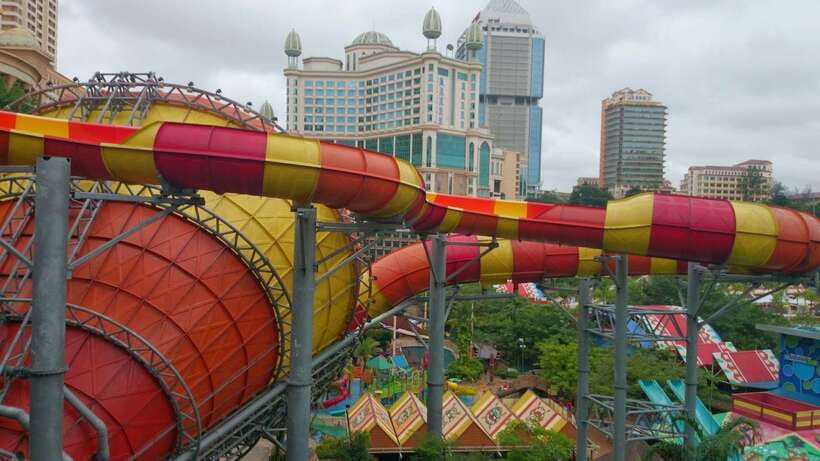 Kuala Lumpur: Sunway Lagoon Theme Park Ticket with Transfer - Extreme Park and the activities that cost more