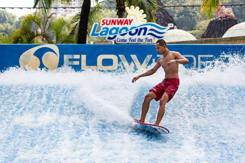 Kuala Lumpur: Sunway Lagoon Ticket & 1-Way Transfer - Making the most of a 10 a.m. to 6 p.m. day
