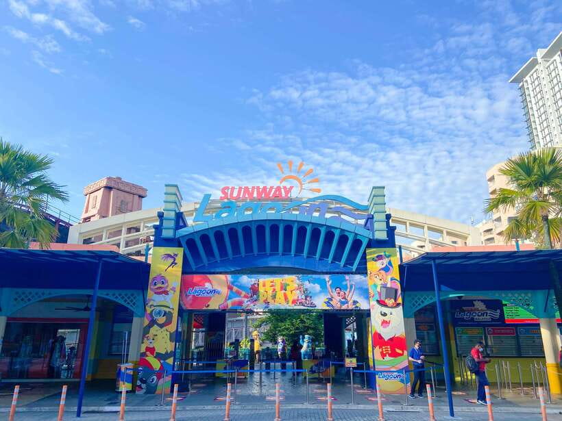 Kuala Lumpur: Sunway Lagoon Ticket & 1-Way Transfer - Entering all six Sunway Lagoon zones