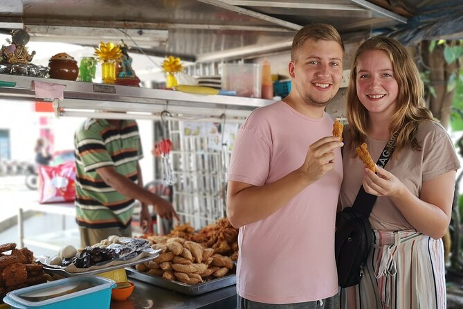 Kuala Lumpur Walk, Eat & See Tour - Petaling Street and Chinatown’s changing lanes