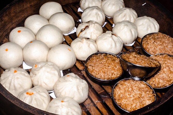 Laksa Lanes Kuala Lumpur Food Tour with 14+ Tastings - A food tour built around Petaling Street