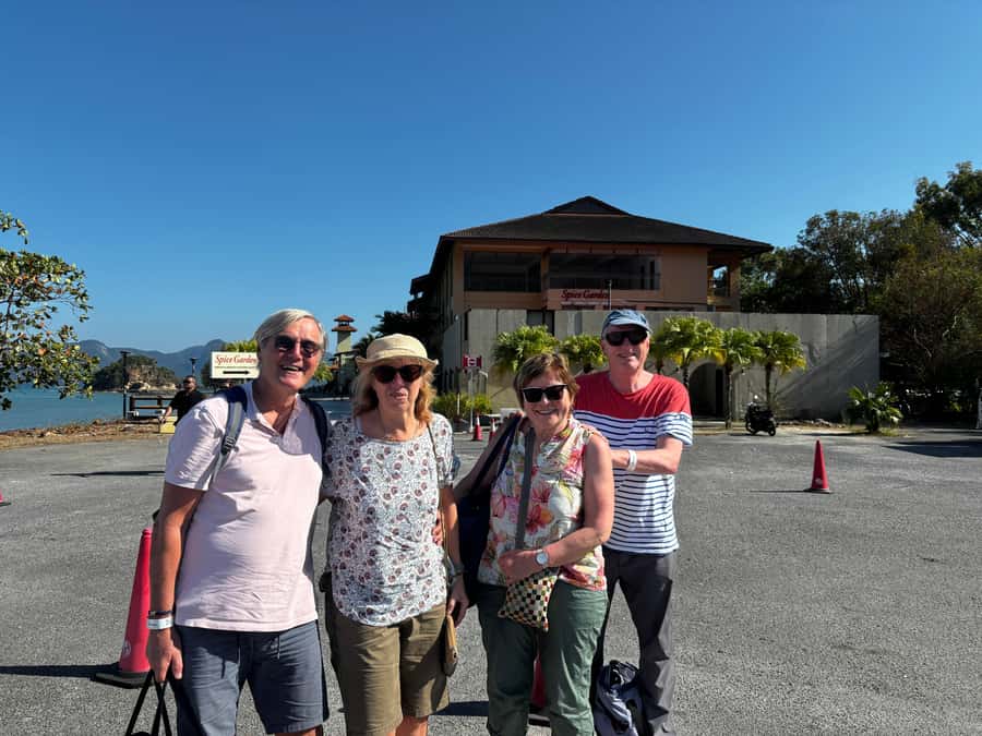 Langkawi: Half- or Full-Day Private Car Tour of Highlights - Kilim Geoforest Park and the mangrove boat trip