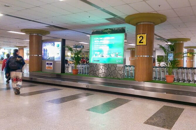 Langkawi International Airport to Hotel Private Transfer(Arrival) - Timing, luggage, and booking details that matter