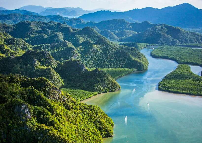 Langkawi: Island Hopping Tour - Dayang Bunting and the Lake of the Pregnant Maiden