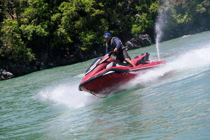 Langkawi: Jet Ski Adventure at Cenang Beach (30/45/60 Min) - Thirty minutes across Langkawi’s coastal water