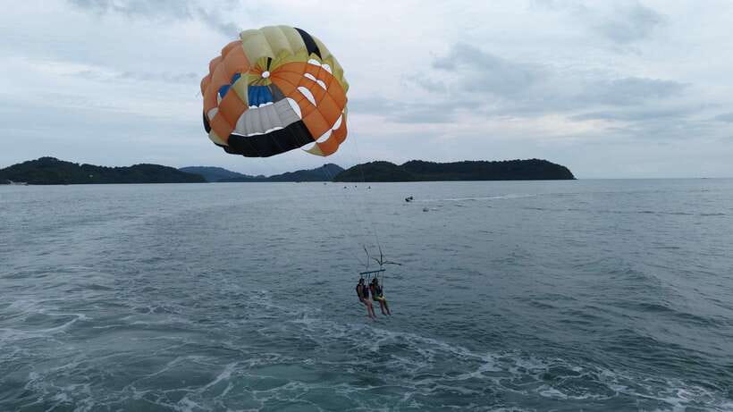 Langkawi: Jet Ski and Parasailing Tour - Two Langkawi thrills in one half-day