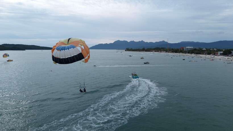 Langkawi: Jet Ski and Parasailing Tour - Beras Basah Island and time in the water