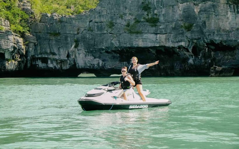Langkawi: Jet Ski Tour UNESCO Kilim Geopark Free Video - Crocodile Cave and the importance of the tide