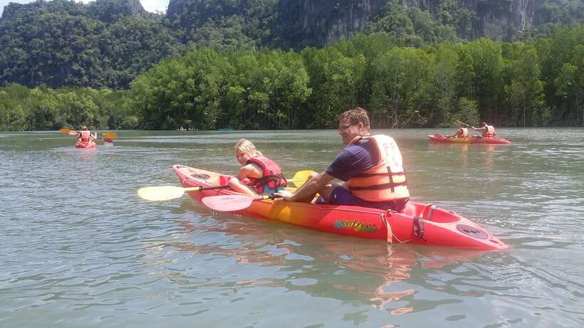 Langkawi: Kilim River Mangrove Safari Kayaking Tour - What to wear and bring