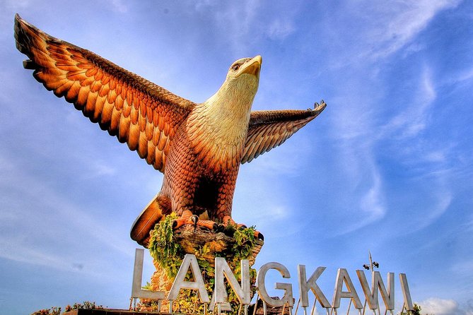 Langkawi Myth & Legend Tour MahsuriTomb TelagaTujuh BerasTerbakar - Telaga Tujuh Waterfalls and the 200-step climb