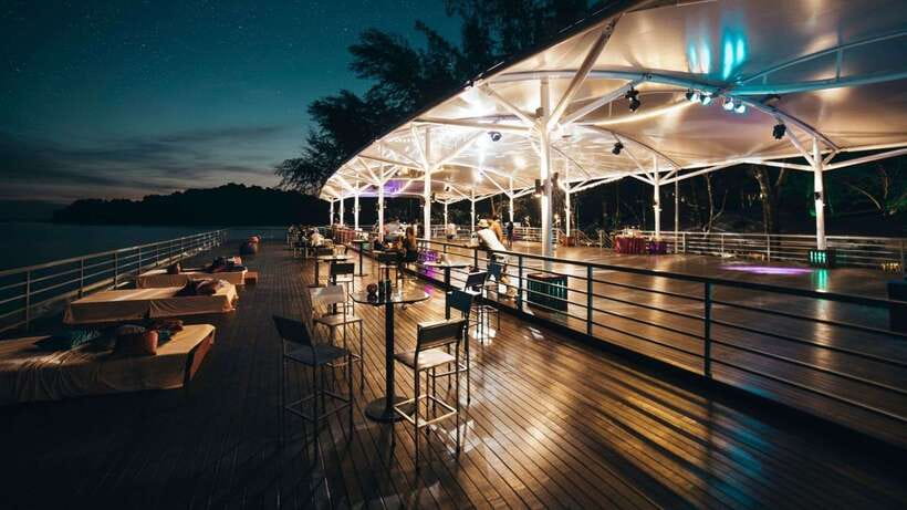 Langkawi: Paradise 101 Access with Paradise Package - Arriving at Paradise 101 by boat