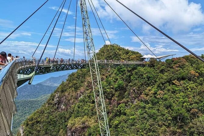 Langkawi: Private Tour with Sky Bridge and Cable Car - Perdana Gallery and the cultural side of the tour