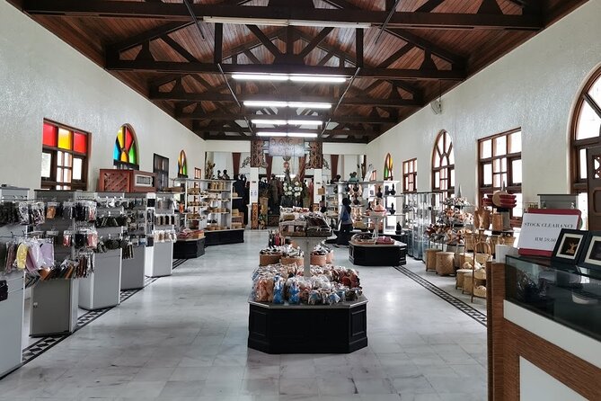 Langkawi SkyBridge, Cable Car and Refreshing Natures Private Tour - Kaya Palazzo and the final shopping stop